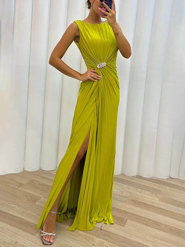 Alma – Timeless Draped Dress