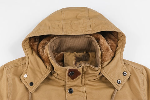 Ivan | Veste de Commandant Élégante