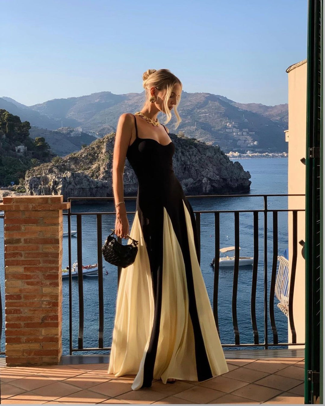 Eliana | Robe maxi à panneaux