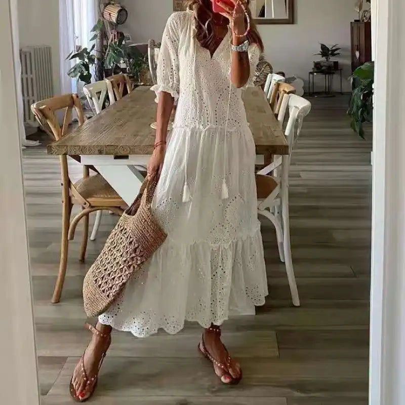 Wendy - Vestido largo bohemio chic de encaje en blanco con volantes