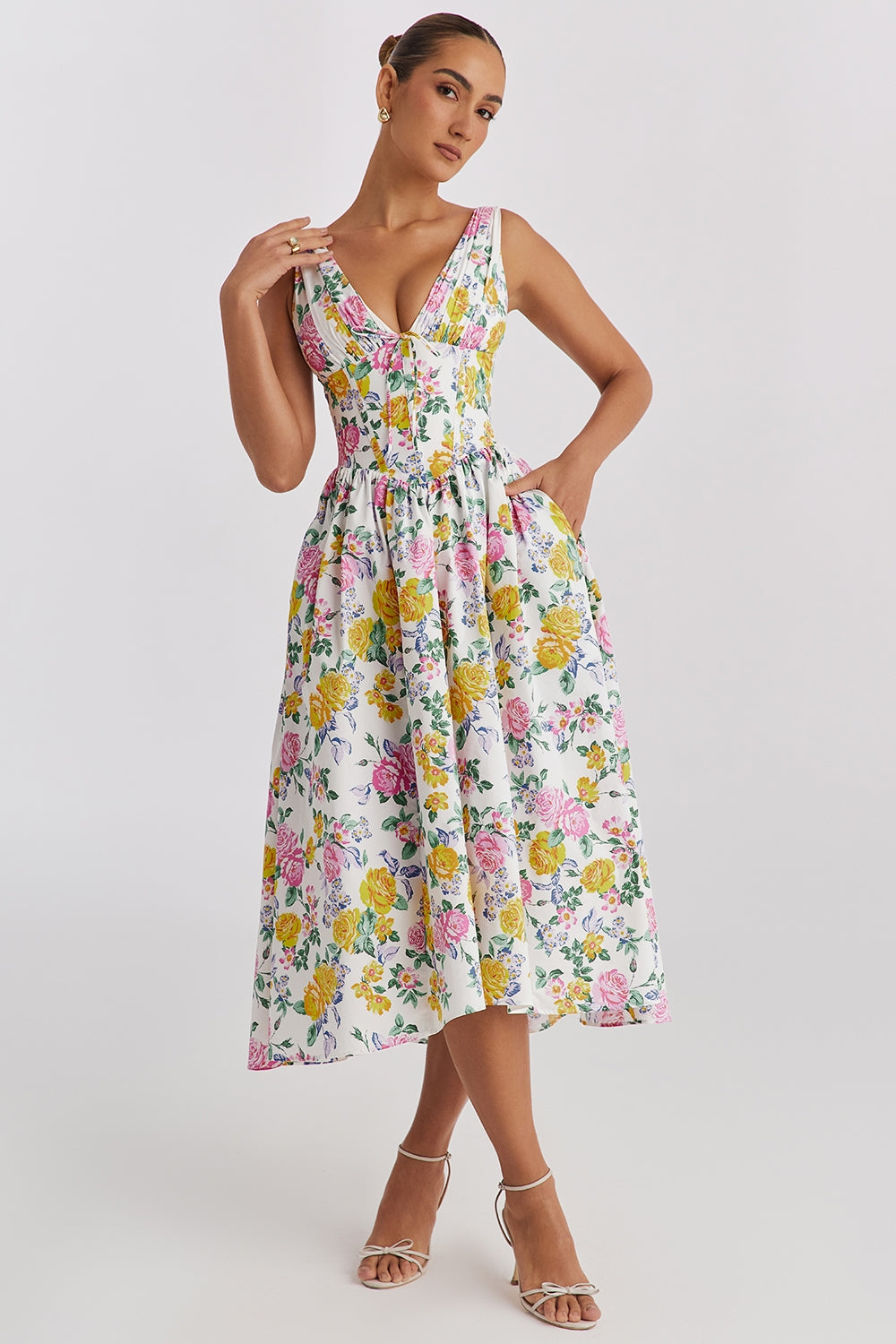 Vivian – Modern Resort Dress